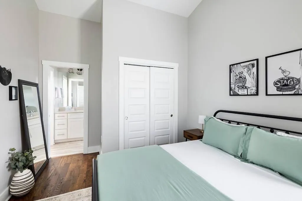 Ferienhaus Villa Hot Tub, Fire Pit, King Bd & Ig Opps - 5 Min To Dt Nashville