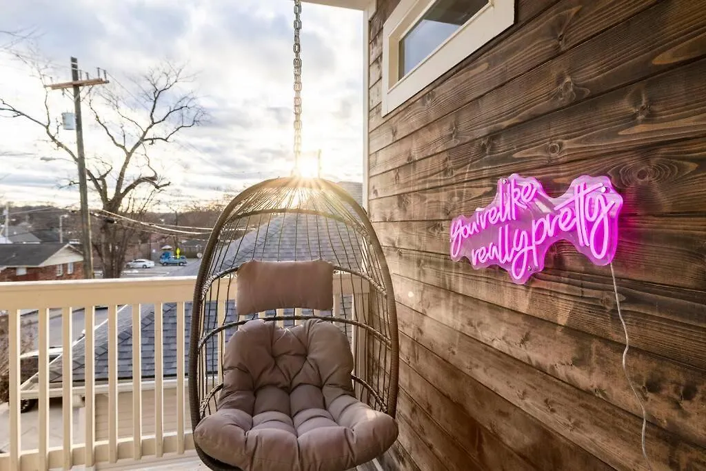 Villa Hot Tub, Fire Pit, King Bd & Ig Opps - 5 Min To Dt Nashville Ferienhaus